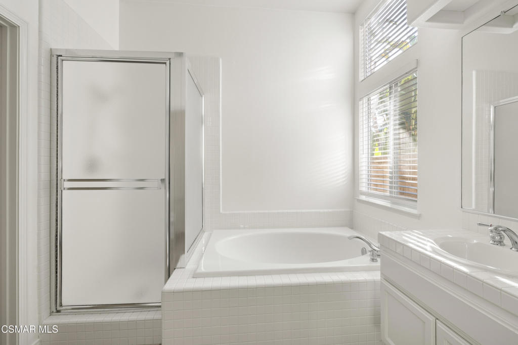 2449 Rutland Place Thousand Oaks, CA 91362 - Photo 18 of 29