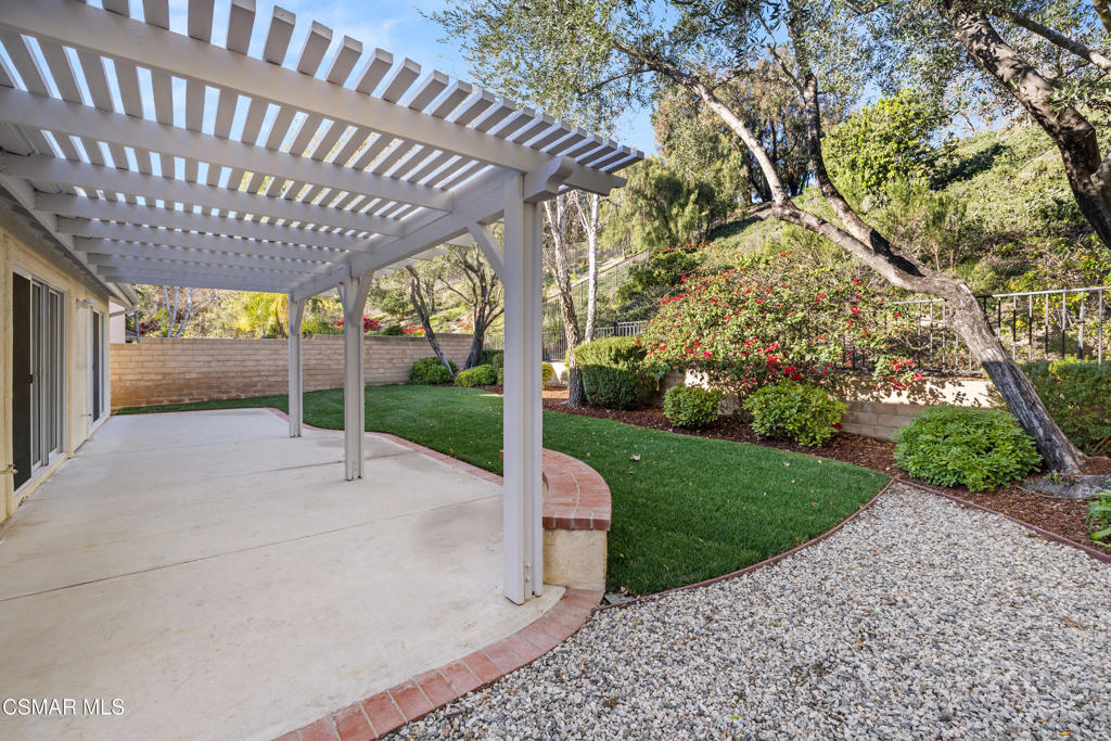 2449 Rutland Place Thousand Oaks, CA 91362 - Photo 27 of 29