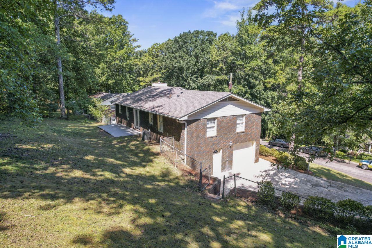 1017 Springview Street Birmingham, AL 35215 - Photo 3 of 35