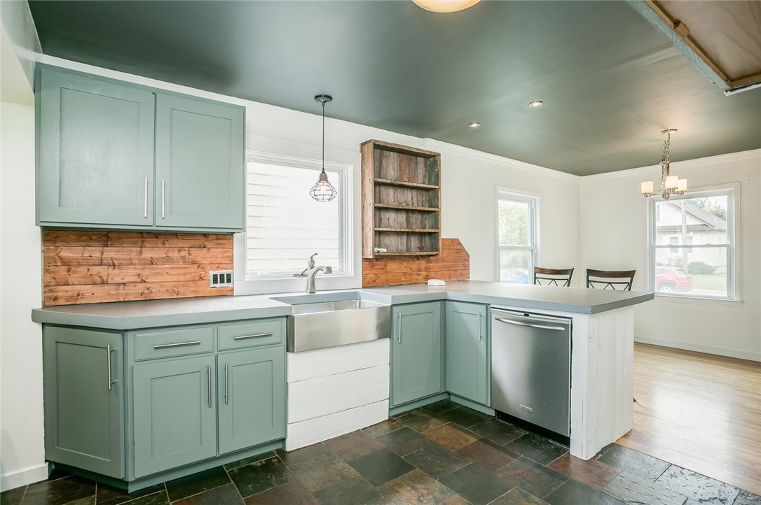 134 Strathmore Drive Greece, NY 14616 - Photo 3 of 21