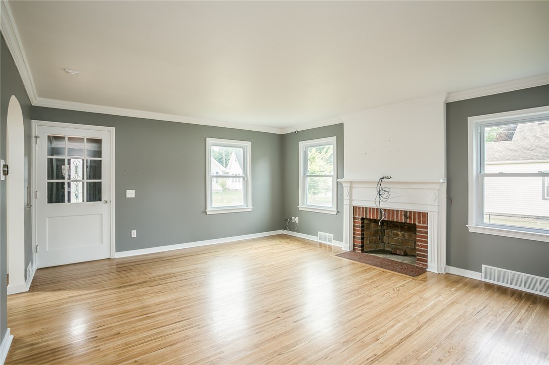 134 Strathmore Drive Greece, NY 14616 - Photo 8 of 21