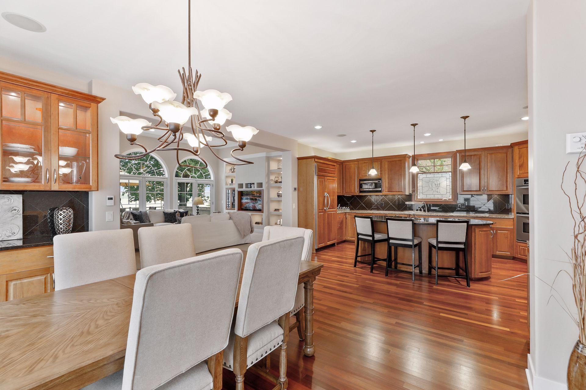 5735 Birch Road St. Paul, MN 55110 - Photo 3 of 60