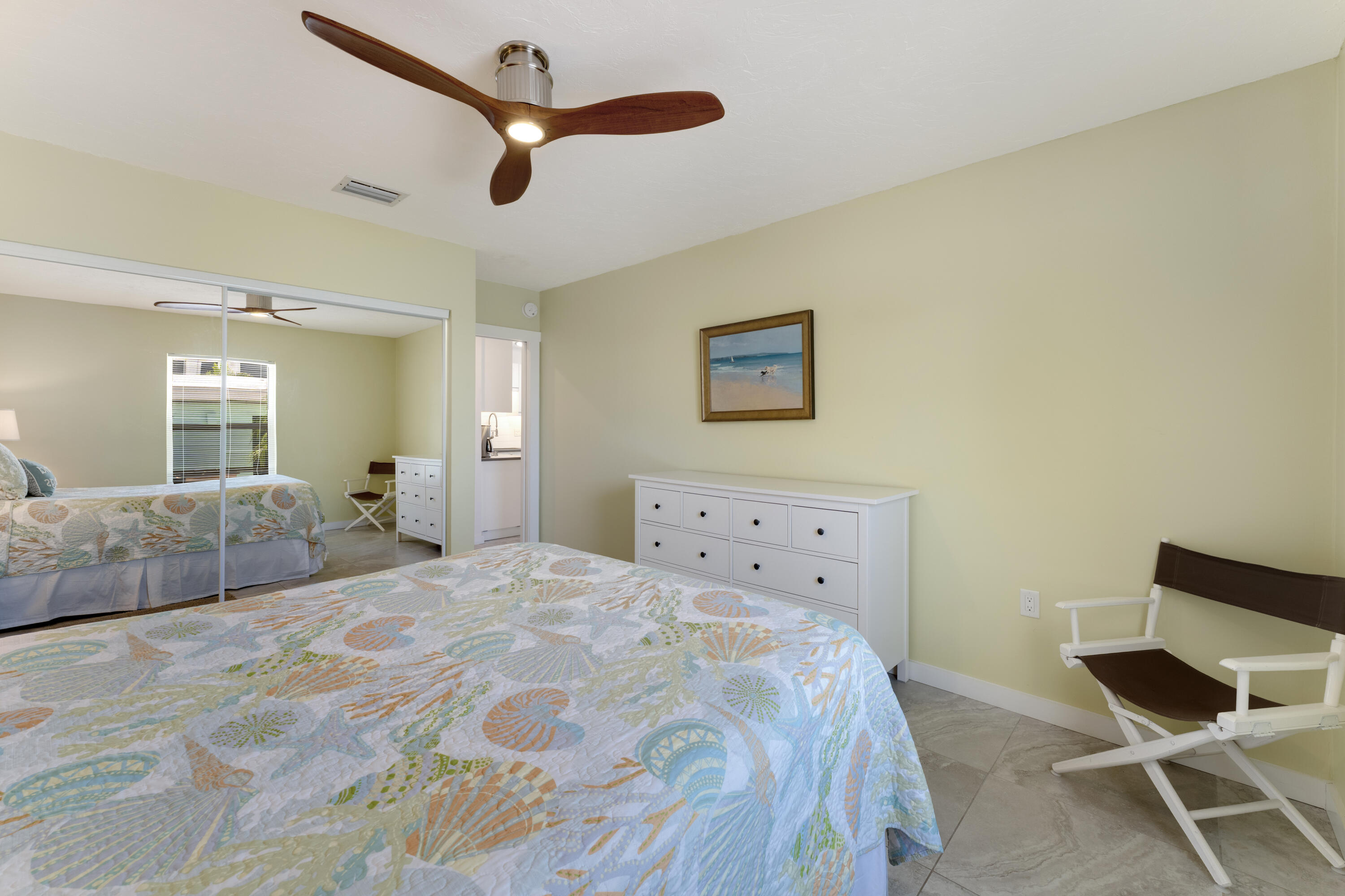 440 9th Street Key Colony Beach, FL 33051 - Photo 21 of 50 Guest Bedroom 2
