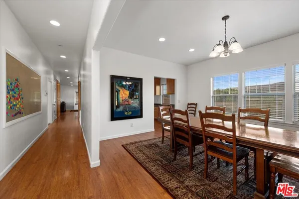 a view of a garden with an apartment