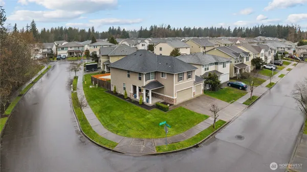 $699,950 | 33253 43rd Place South, Federal Way, WA 98001
