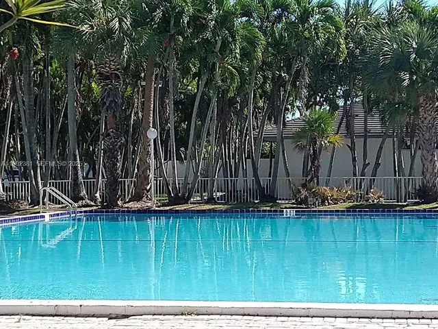 $225,000 | 700 Northwest 214th Street, Unit 403, Miami Gardens, FL 33169