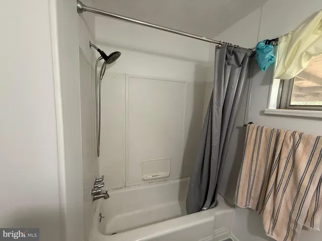 $365,000 | 2814 Old Welsh Road, Willow Grove, PA 19090