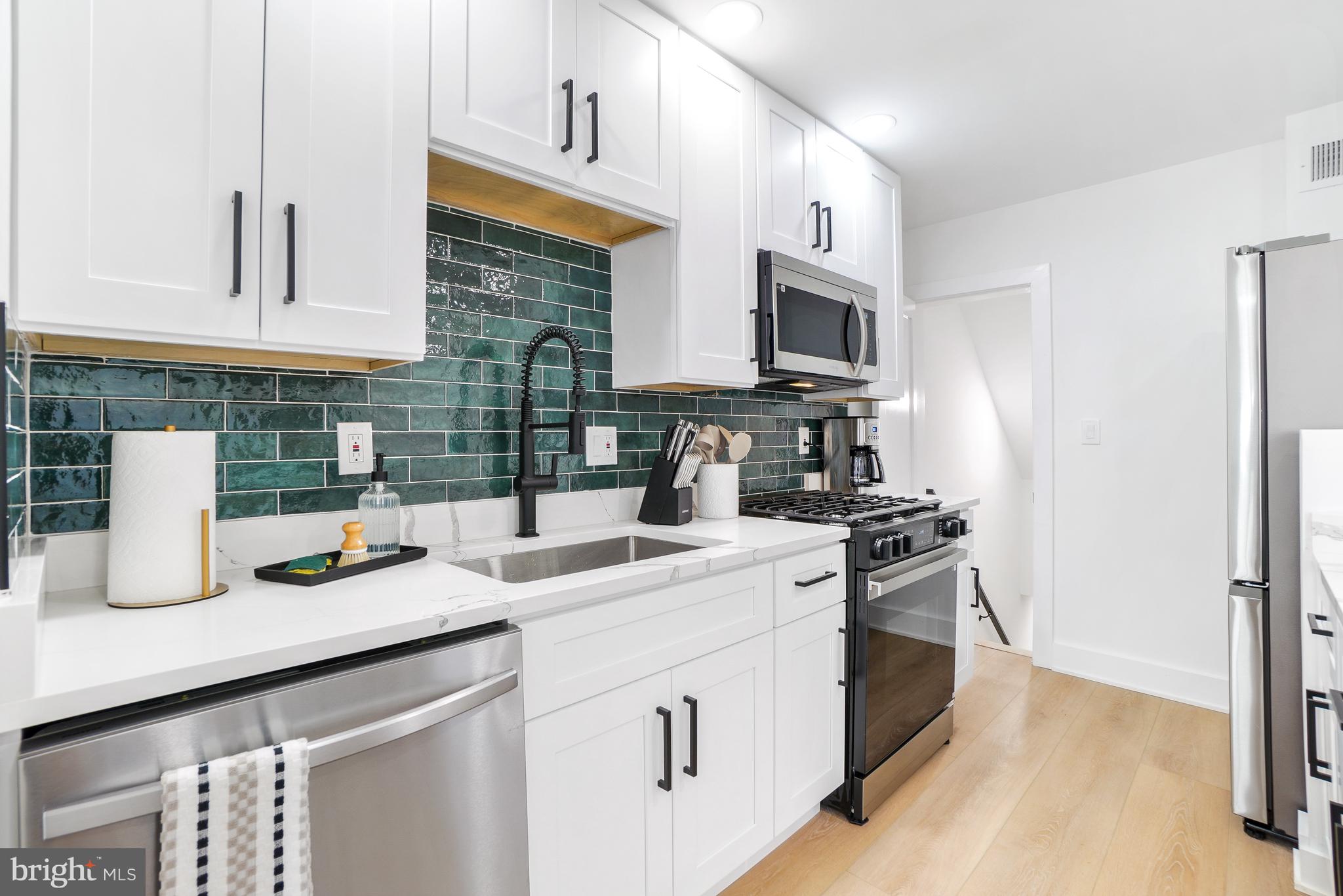 1237 Hull Street, Unit 1 Baltimore, MD 21230 - Photo 8 of 30 Gallery Image 8