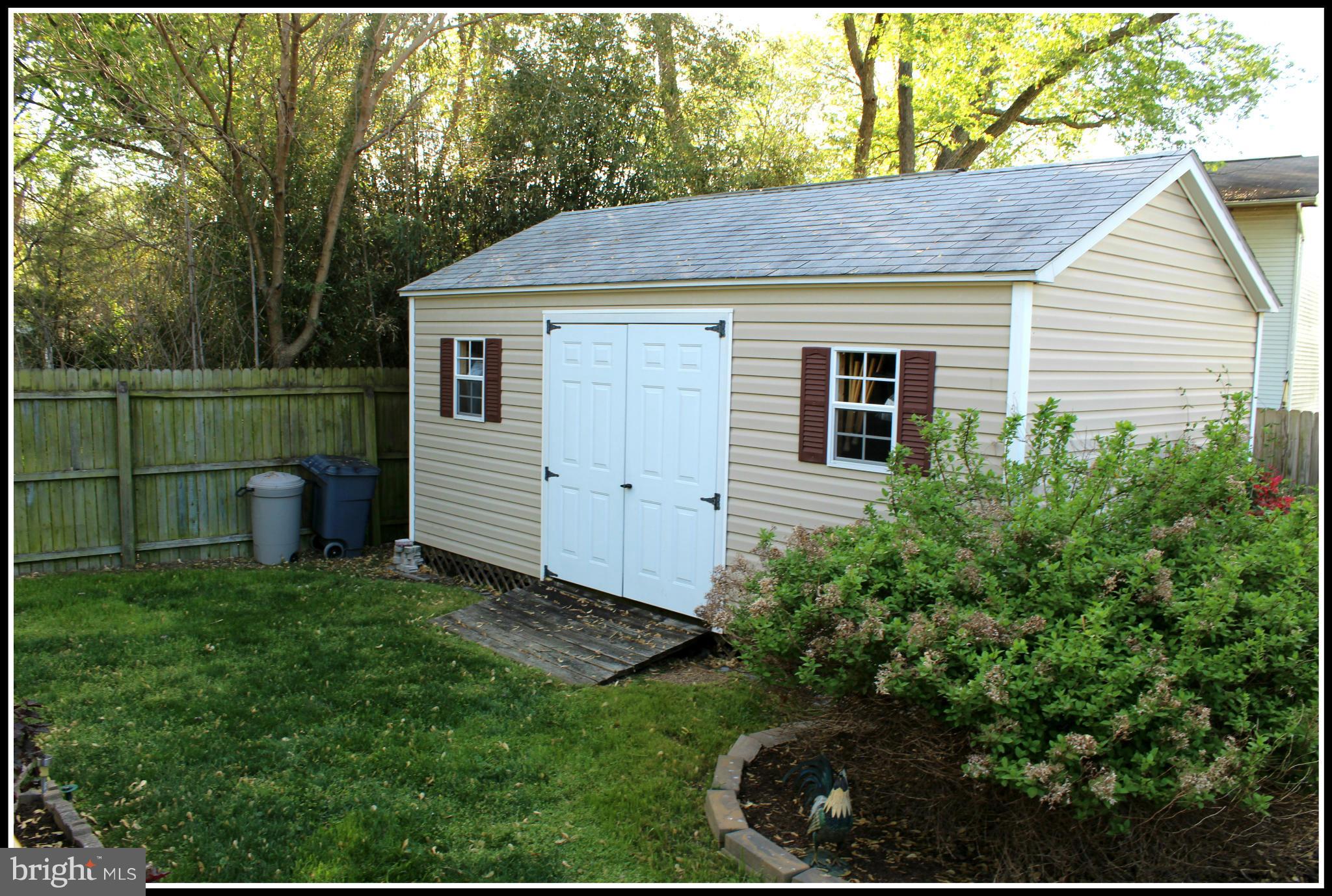 12 Marshall Road Waldorf, MD 20602 - Photo 23 of 26 Exterior (Rear)