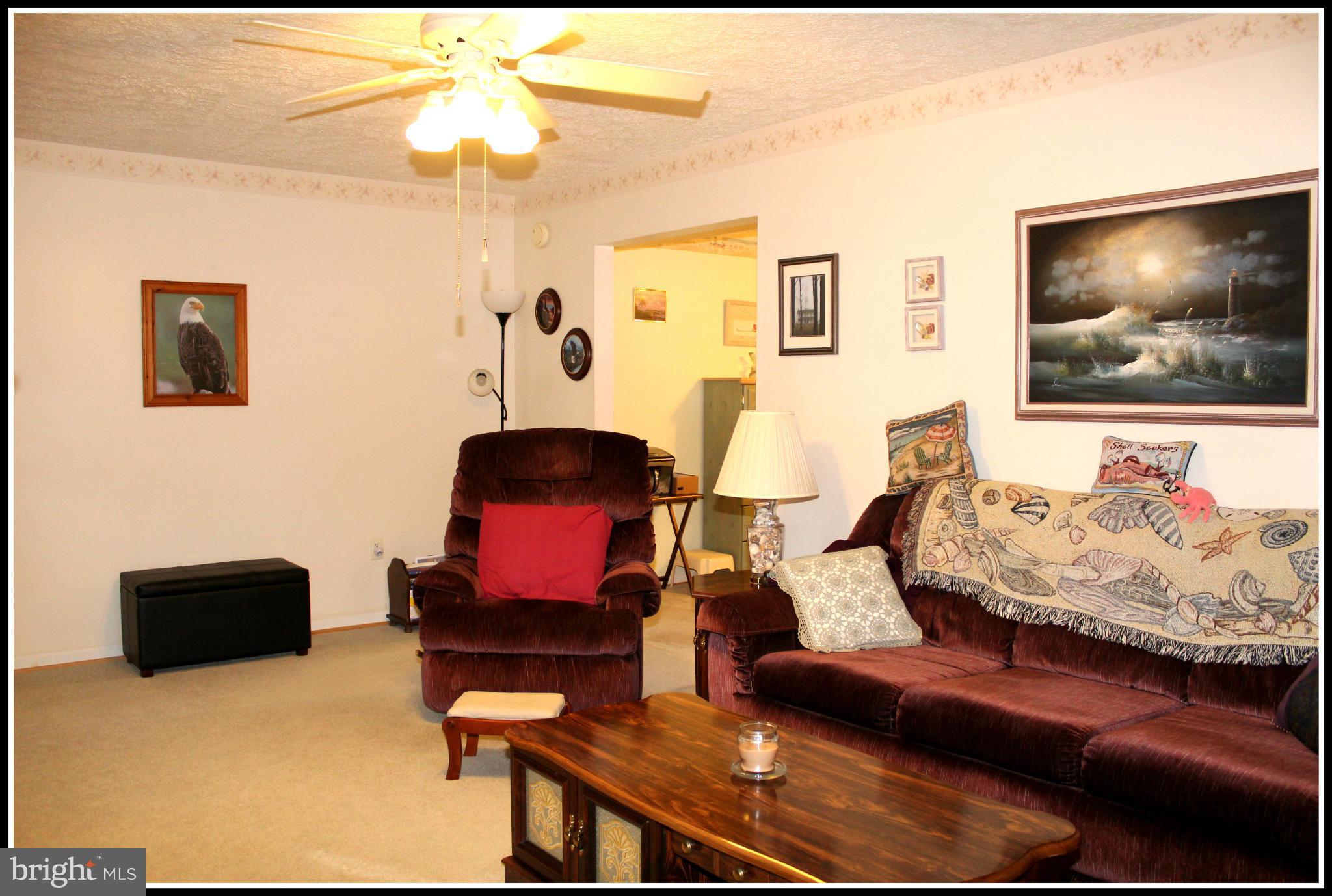 12 Marshall Road Waldorf, MD 20602 - Photo 4 of 26 Family Room