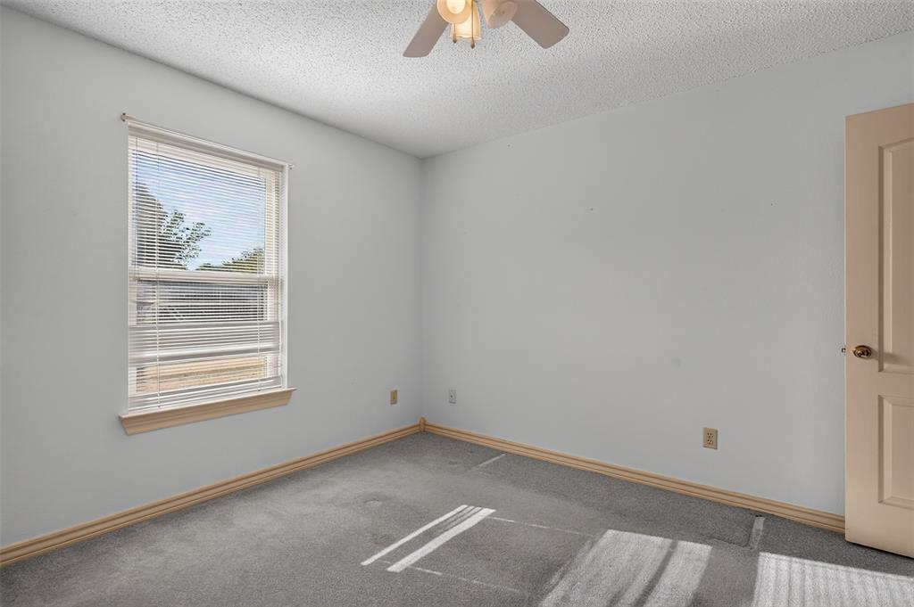 304 Edgehill Road Joshua, TX 76058 - Photo 23 of 25 Gallery Image 23