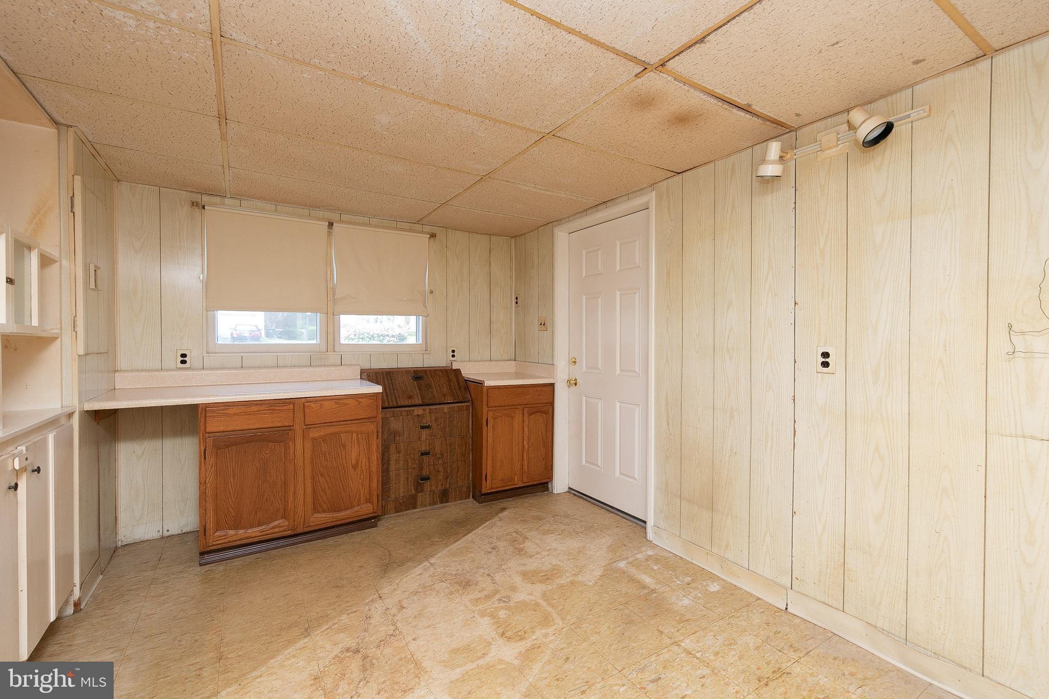 2919 Joyce Road Abington, PA 19001 - Photo 12 of 29 Gallery Image 12