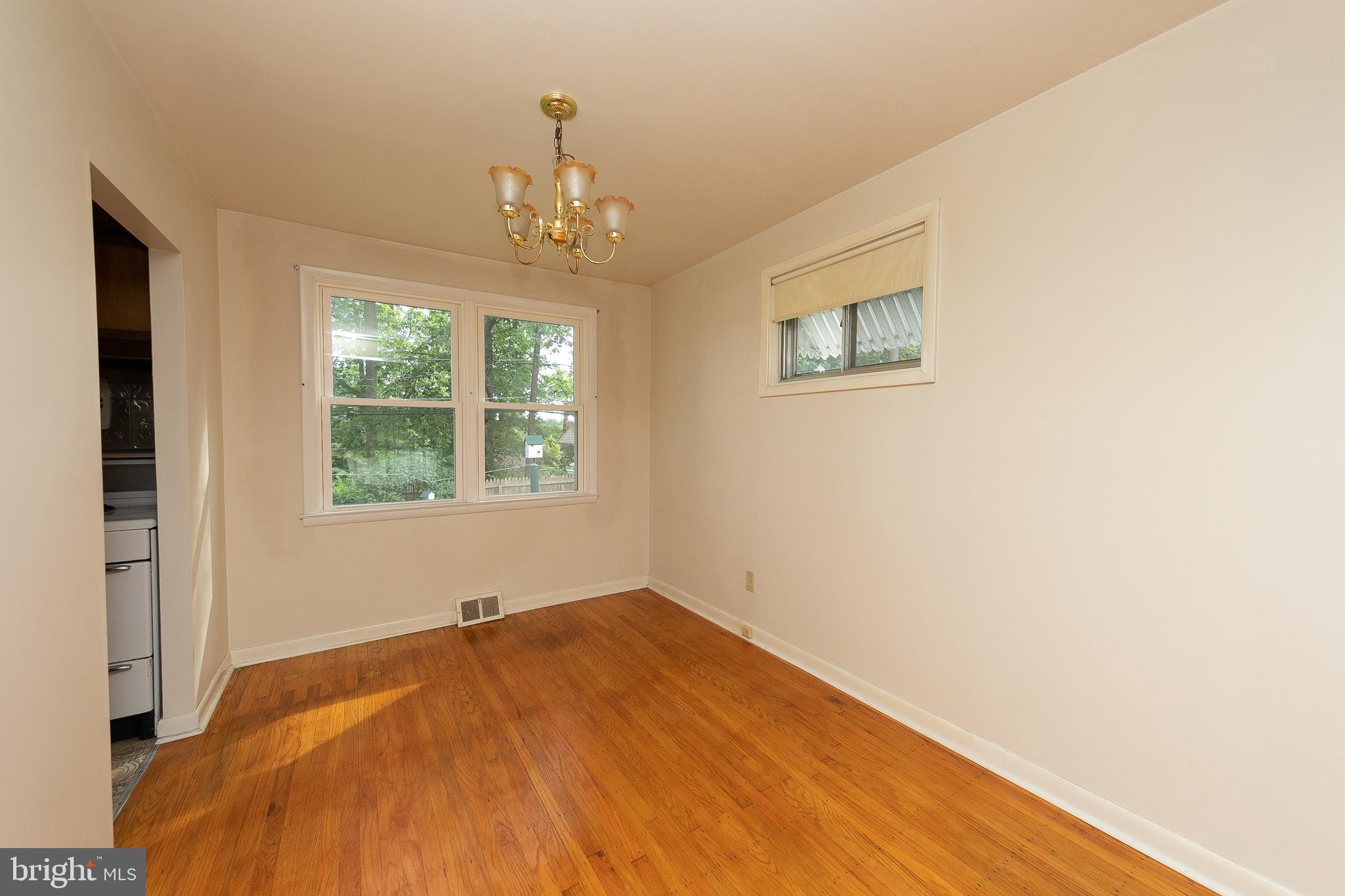 2919 Joyce Road Abington, PA 19001 - Photo 7 of 29 Gallery Image 7