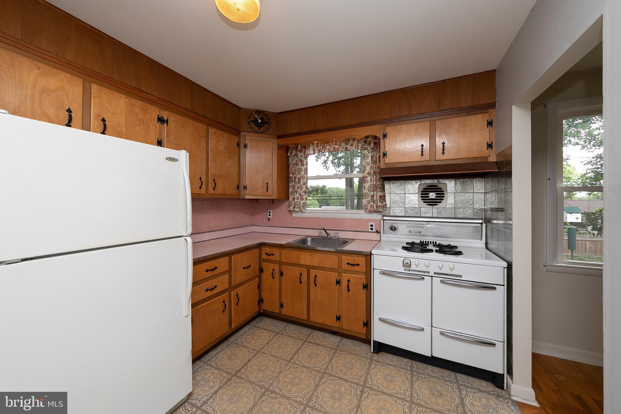 2919 Joyce Road Abington, PA 19001 - Photo 9 of 29 Gallery Image 9