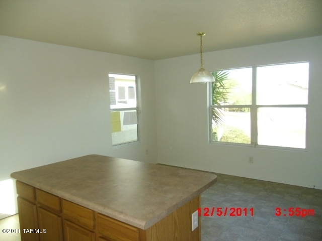 3430 South Desert Echo Road Tucson, AZ 85735 - Photo 7 of 18
