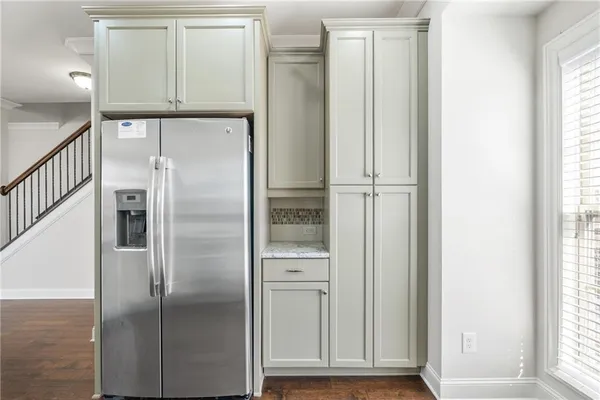 $490,000 | 1002 Township Square, Alpharetta, GA 30022