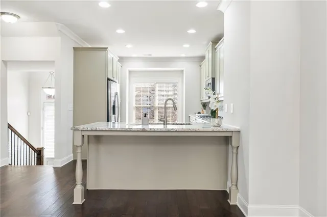 $510,000 | 1002 Township Square, Alpharetta, GA 30022