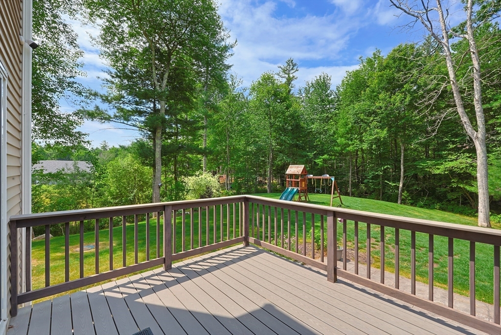 5 County Street Berkley, MA 02779 - Photo 35 of 40