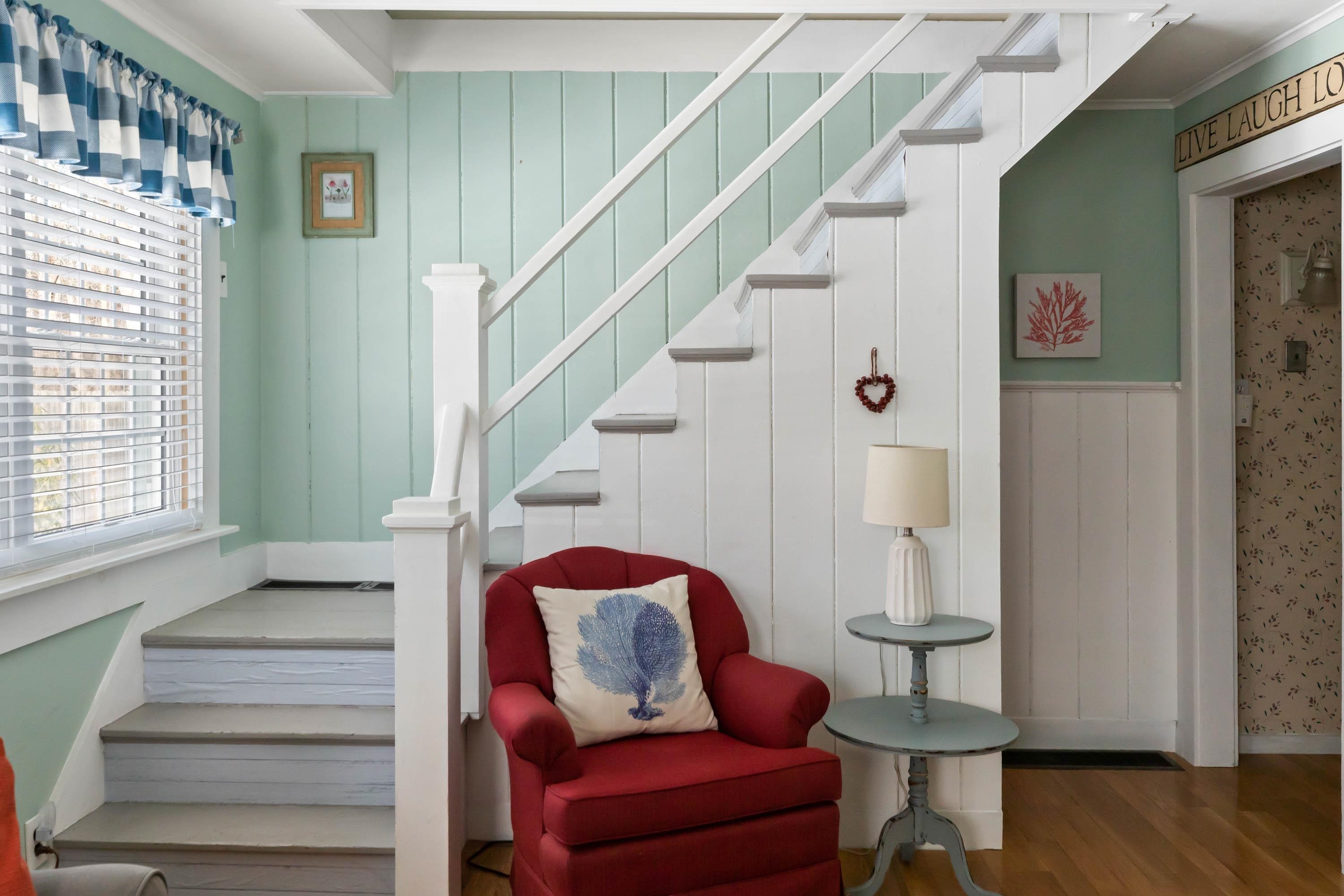 18 Hampton Falls Road Exeter, NH 03833 - Photo 8 of 26