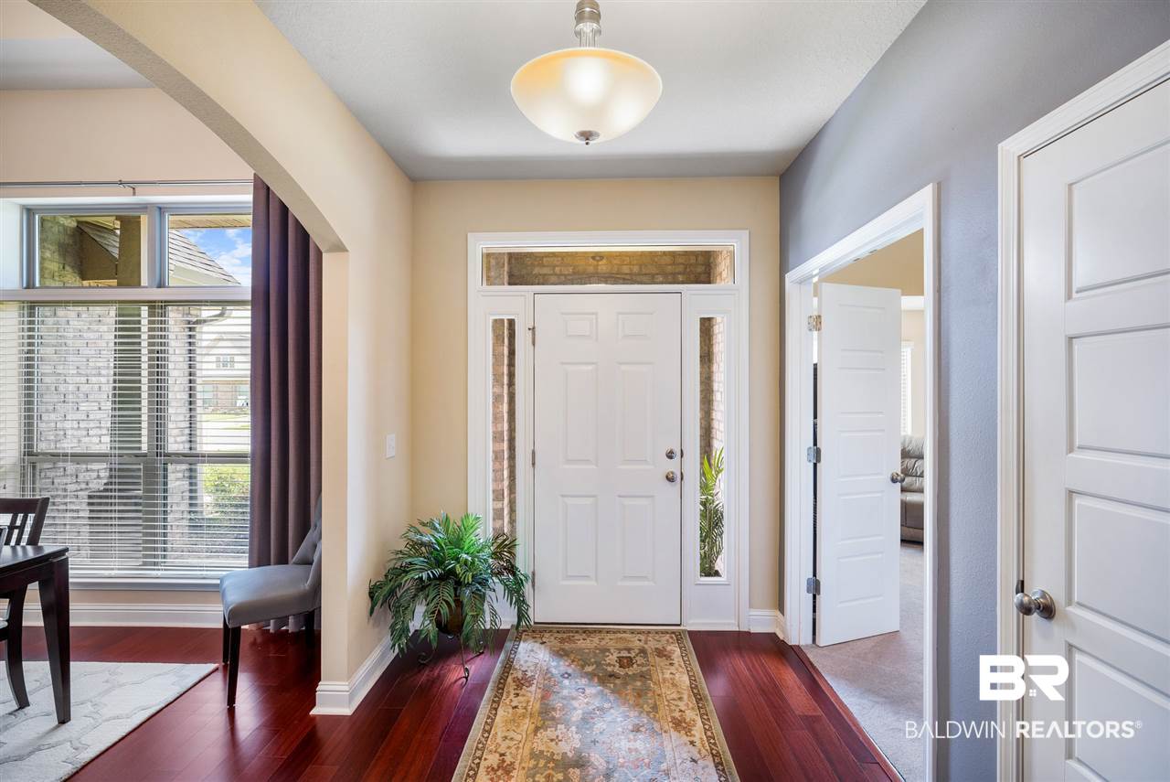 9230 Appache Lane Daphne, AL 36526 - Photo 15 of 41 Foyer