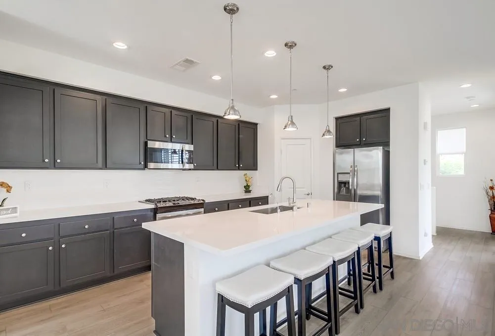 1424 Santa Victoria Road, Unit 6 Chula Vista, CA 91913 - Photo 1 of 47 Gallery Image 1