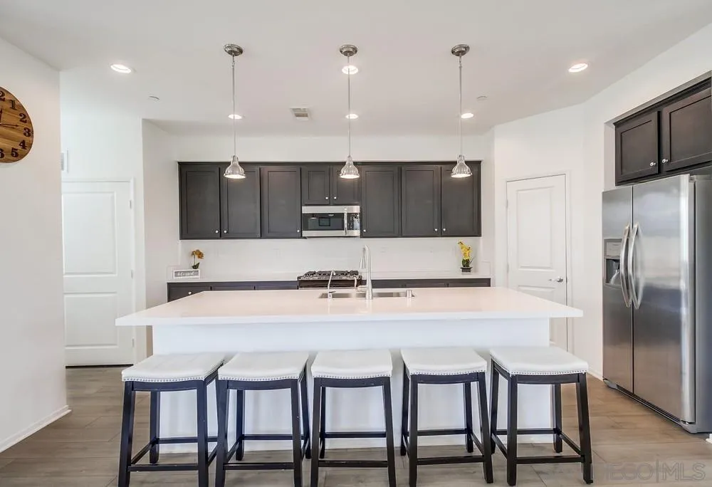 1424 Santa Victoria Road, Unit 6 Chula Vista, CA 91913 - Photo 15 of 47 Gallery Image 15