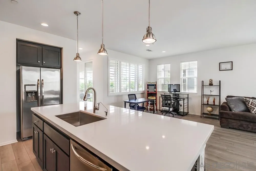 1424 Santa Victoria Road, Unit 6 Chula Vista, CA 91913 - Photo 17 of 47 Gallery Image 17