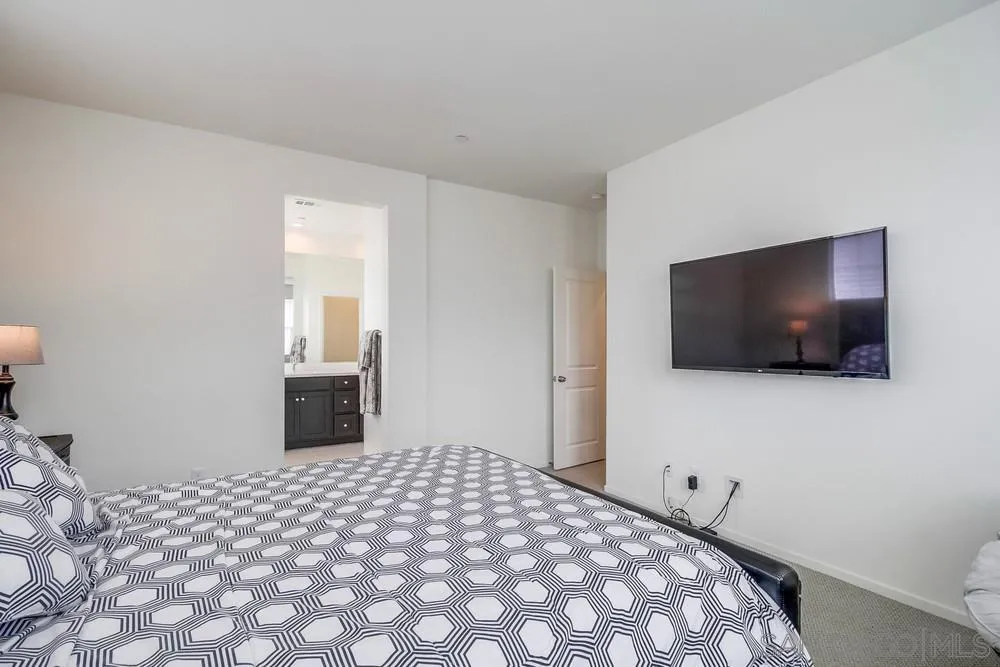 1424 Santa Victoria Road, Unit 6 Chula Vista, CA 91913 - Photo 25 of 47 Gallery Image 25