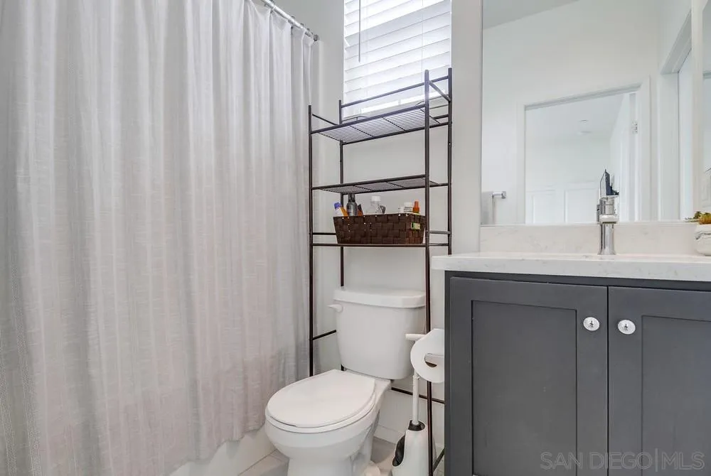 1424 Santa Victoria Road, Unit 6 Chula Vista, CA 91913 - Photo 37 of 47 Gallery Image 37