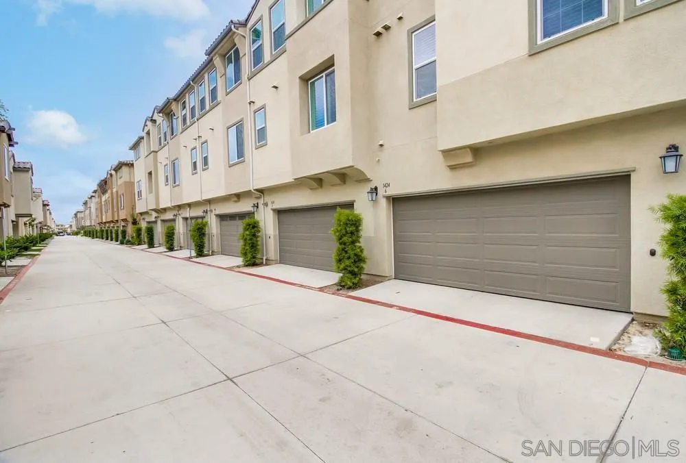 1424 Santa Victoria Road, Unit 6 Chula Vista, CA 91913 - Photo 46 of 47 Gallery Image 46