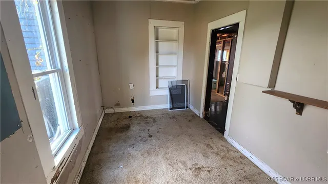 $59,900 | 204 North Maple Street, Stover, MO 65078