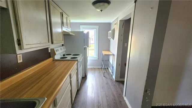 $59,900 | 204 North Maple Street, Stover, MO 65078