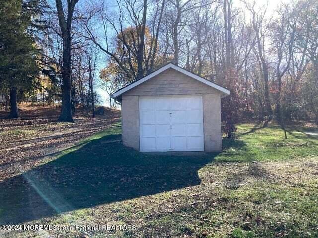 103 Taylors Mills Road Manalapan, NJ 07726 - Photo 27 of 34 Additional Detached Garage