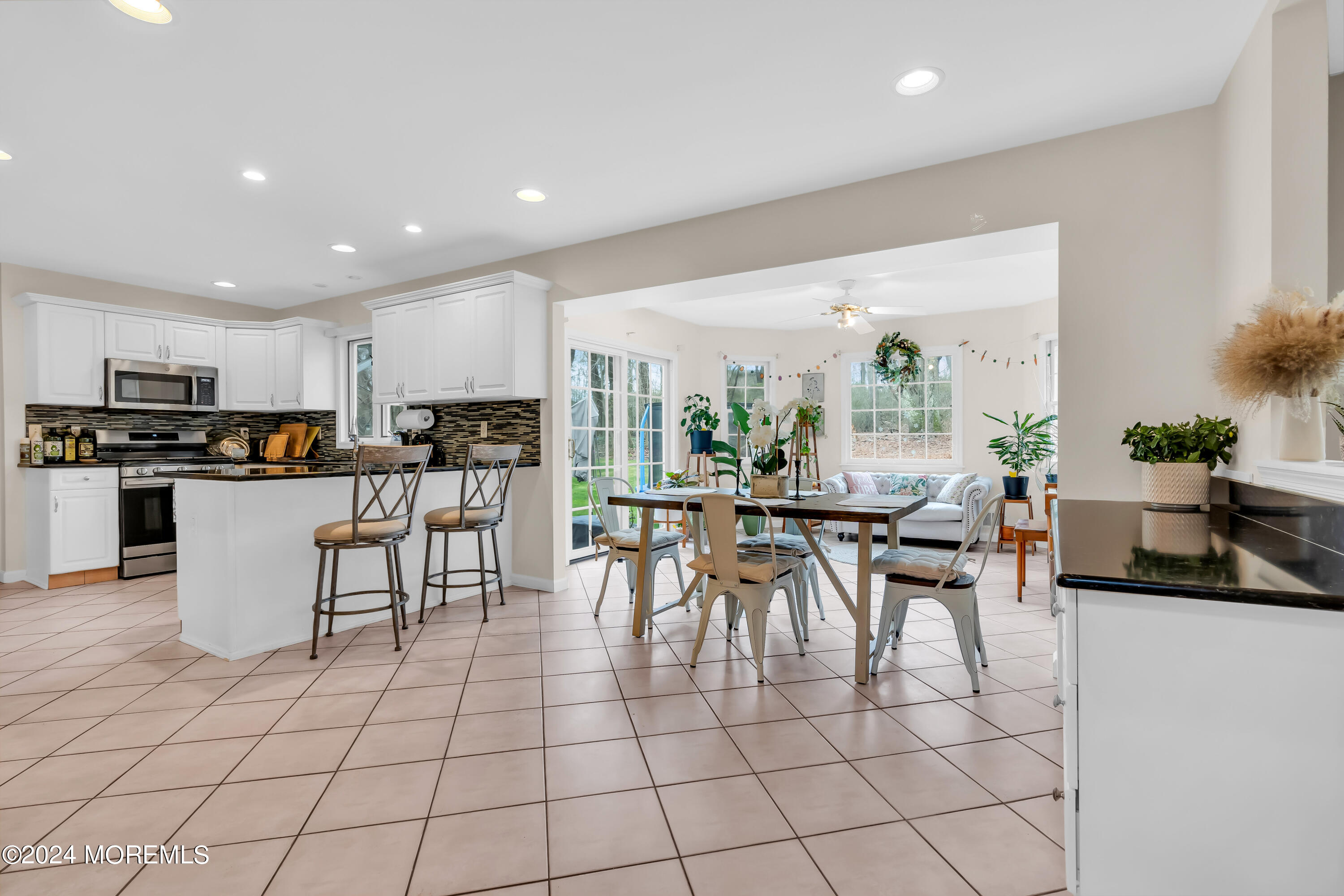 103 Taylors Mills Road Manalapan, NJ 07726 - Photo 31 of 34 Open floor plan