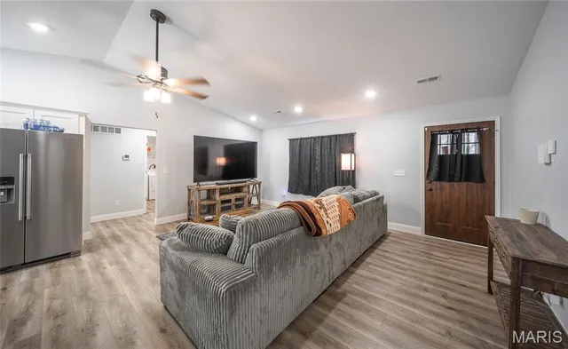 $264,900 | 13272 Half Drive, Dixon, MO 65459