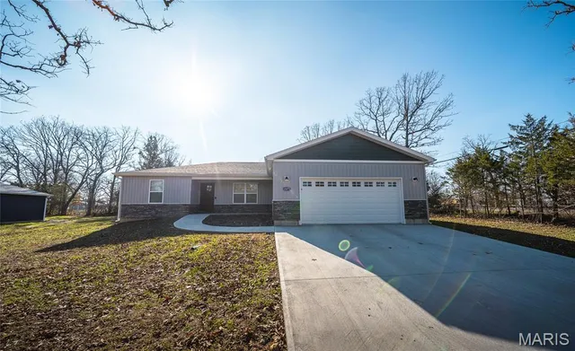$264,900 | 13272 Half Drive, Dixon, MO 65459