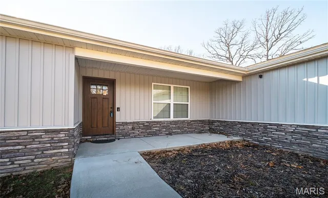 $264,900 | 13272 Half Drive, Dixon, MO 65459