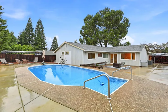 $699,999 | 5932 Angelo Drive, Loomis, CA 95650