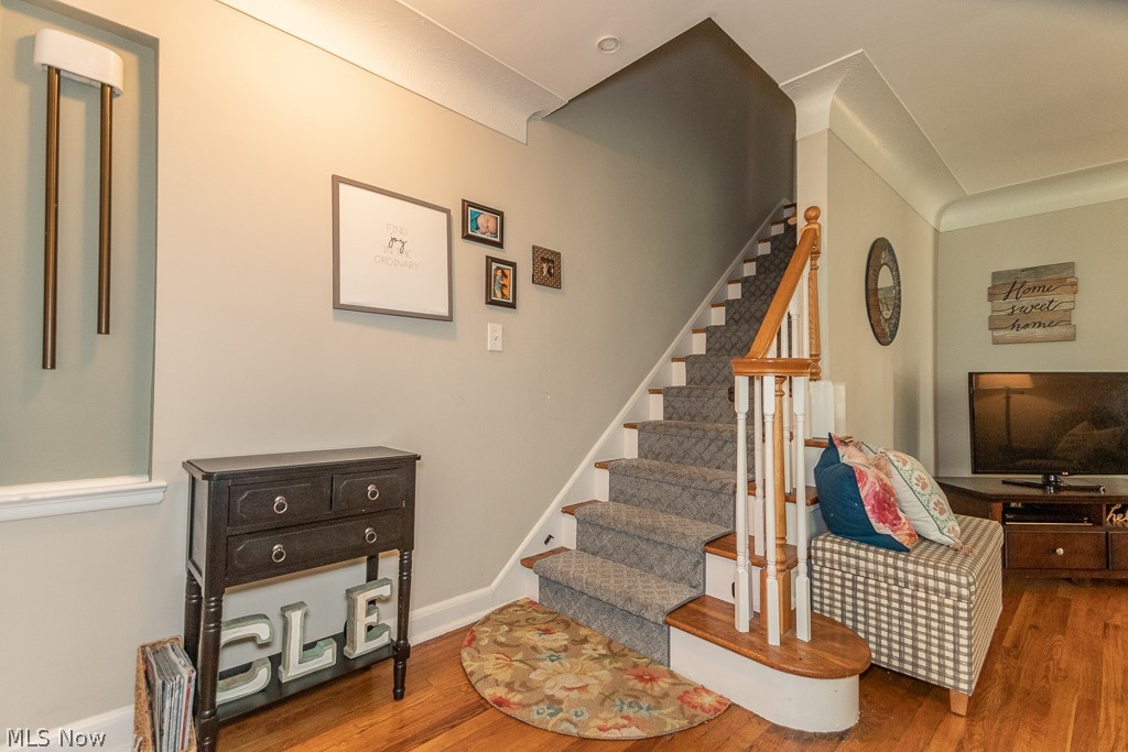 3765 Silsby Road Cleveland, OH 44118 - Photo 3 of 34 Gallery Image 3