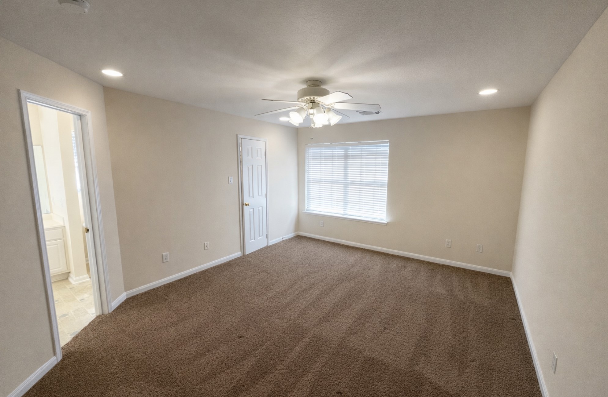 29546 South Legends Bend Drive Spring, TX 77386 - Photo 6 of 12