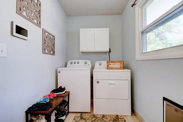 $309,900 | 1200 Oakwood Court, Derby, KS 67037