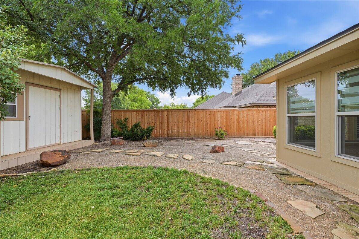 5512 83rd Street Lubbock, TX 79424 - Photo 35 of 39 41-5512_83rd_st_042