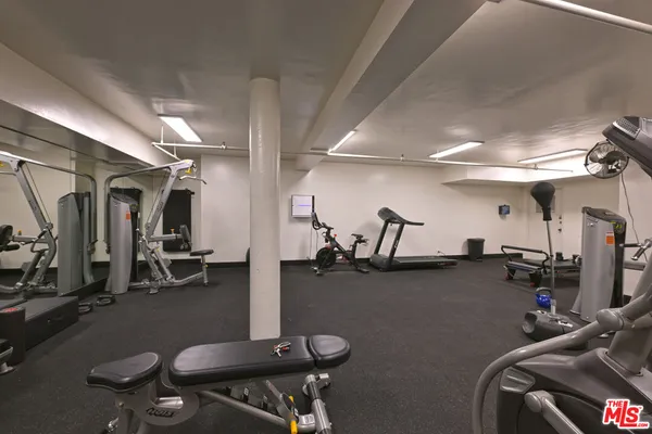 $2,995 | 11750 Sunset Boulevard, Unit 116, Los Angeles, CA 90049