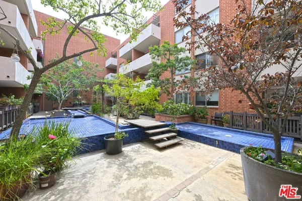 $2,995 | 11750 Sunset Boulevard, Unit 116, Los Angeles, CA 90049
