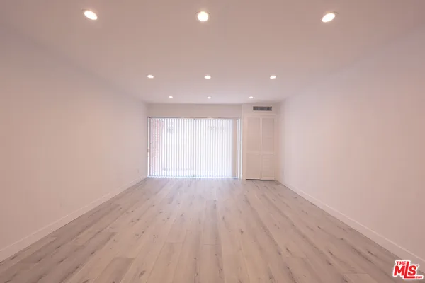 $2,995 | 11750 Sunset Boulevard, Unit 116, Los Angeles, CA 90049