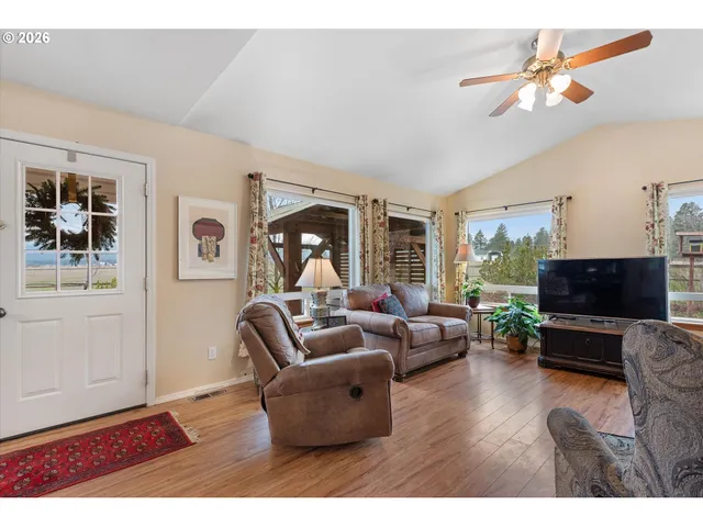 $679,900 | 15605 Wingville Lane, Baker City, OR 97814