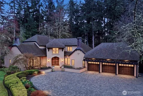 $3,388,000 | 13023 167th Avenue Northeast, Redmond, WA 98052