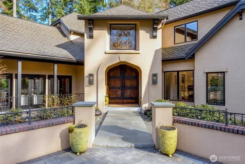 $3,388,000 | 13023 167th Avenue Northeast, Redmond, WA 98052