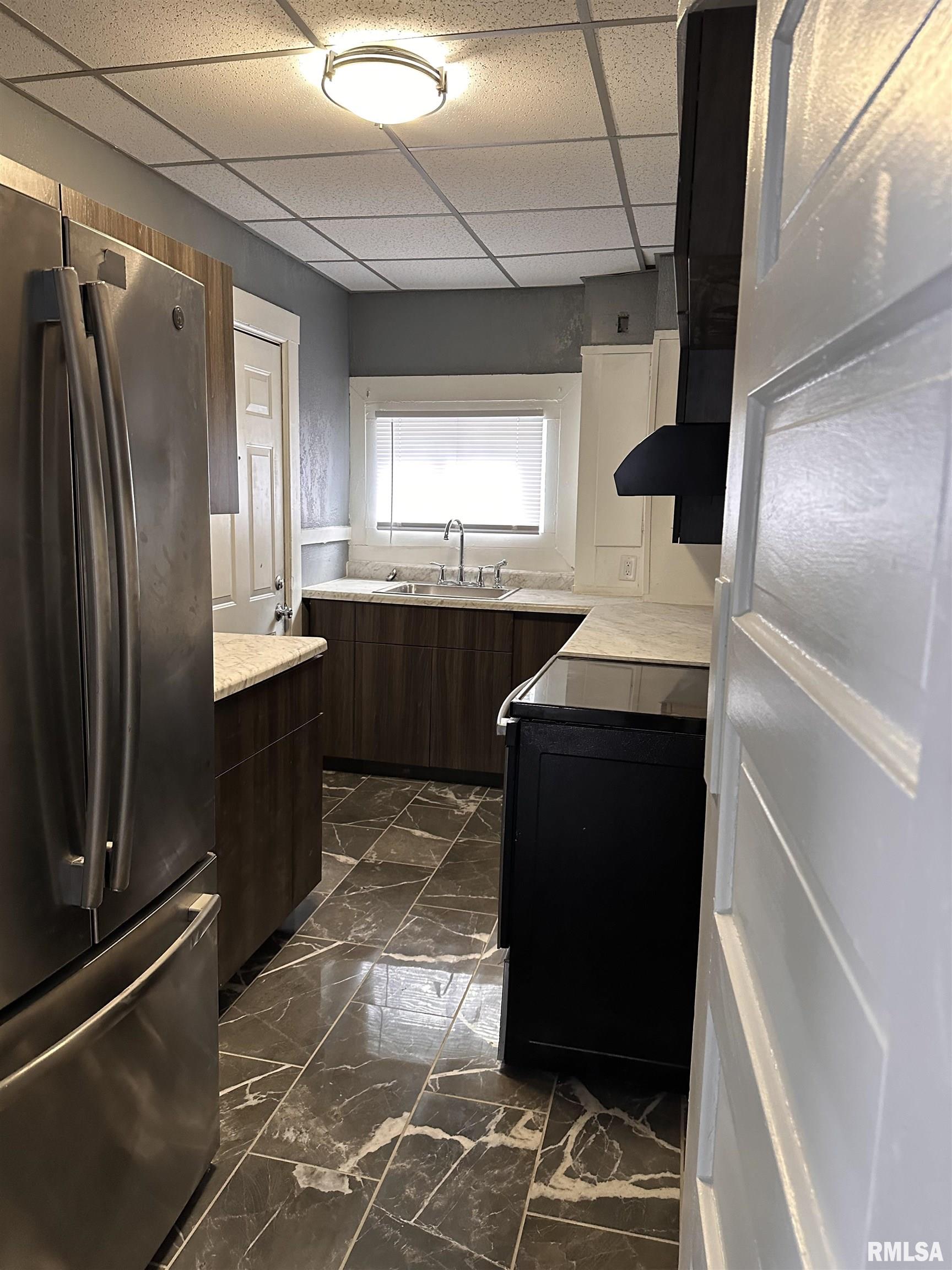 913 South 8th Street Springfield, IL 62703 - Photo 16 of 27
