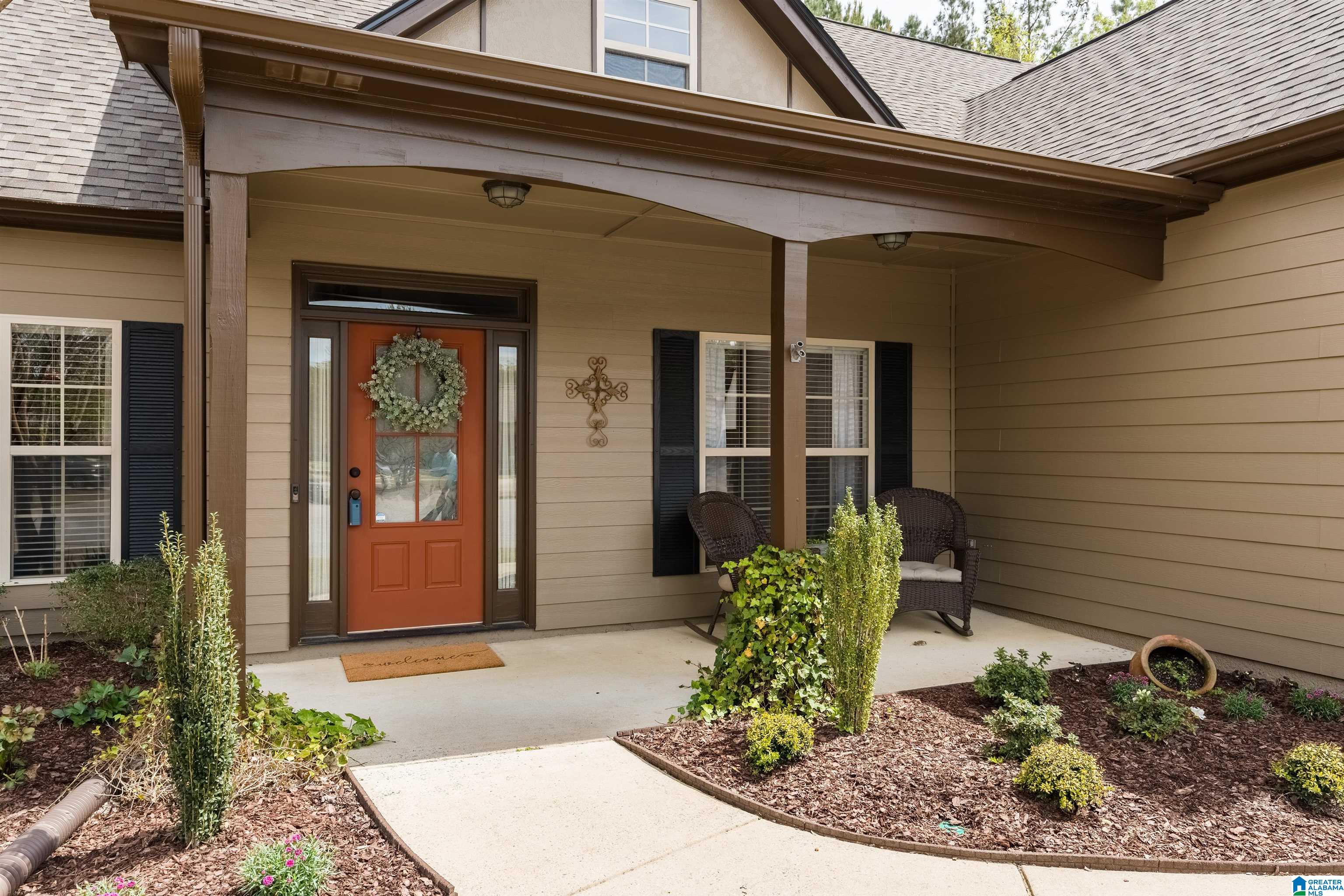 229 Perthshire Way Pelham, AL 35124 - Photo 4 of 27